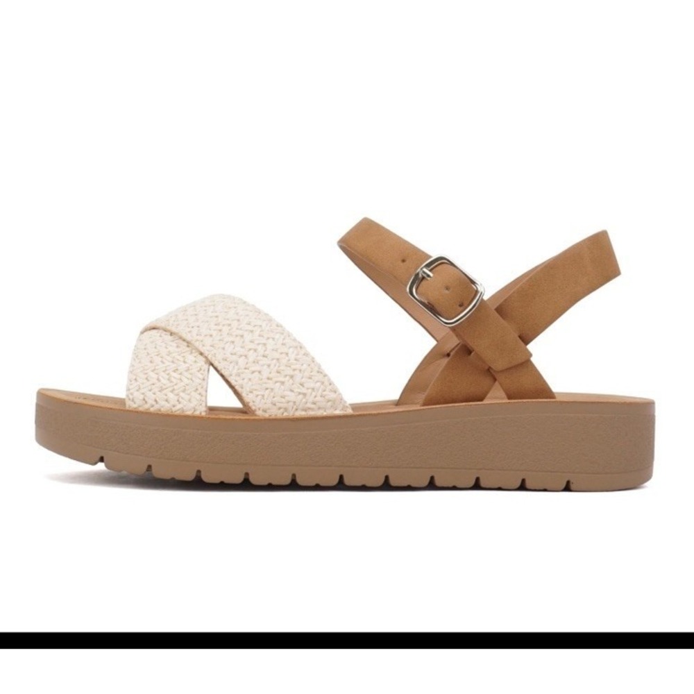 Soda Shoes Women Flat Sandals Flatform Ankle Buckle Criss Cross Band Straps...